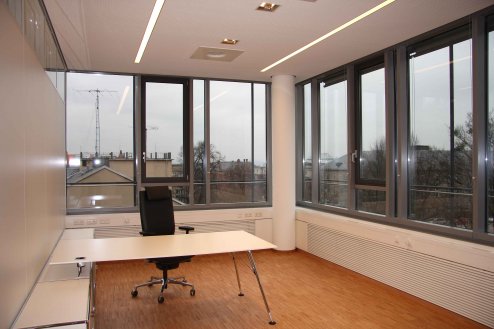 DIREKTORIUM INSTITUT FÜR FESTKÖRPERFORSCHUNG- IFW DRESDEN DIREKTORIUM INSTITUT FÜR FESTKÖRPERFORSCHUNG- IFW DRESDEN