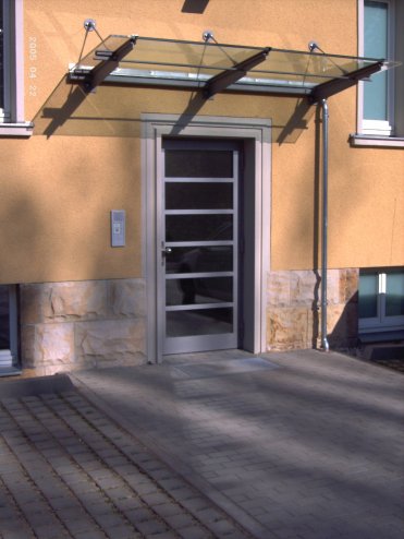 POLIZEIREVIER DRESDEN- PLAUEN